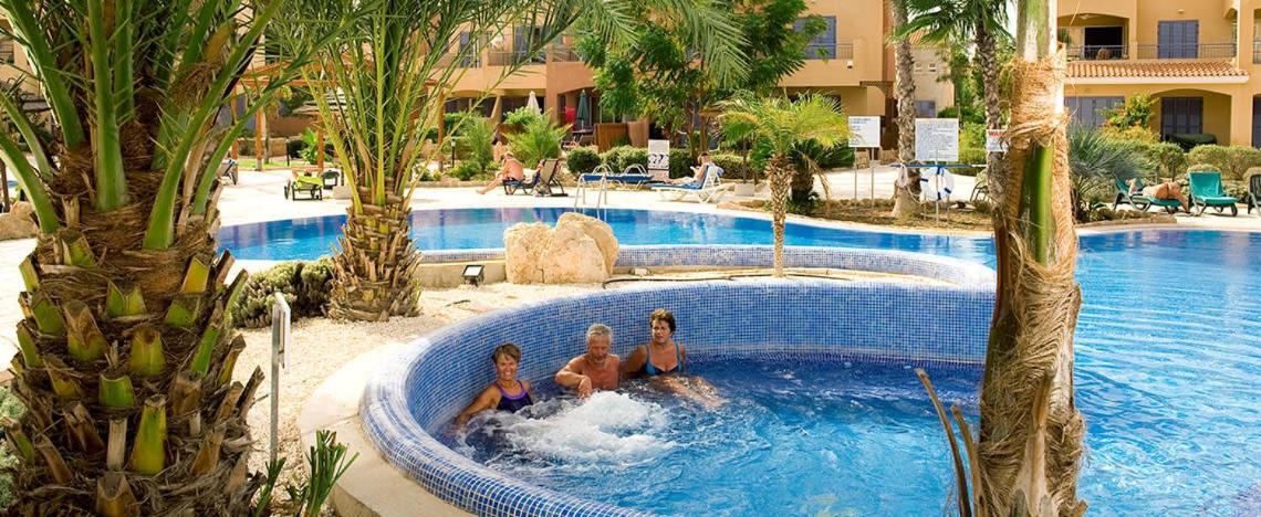 Limnaria - Superb, Modern 1Br Apt With Pool Views Paphos Buitenkant foto