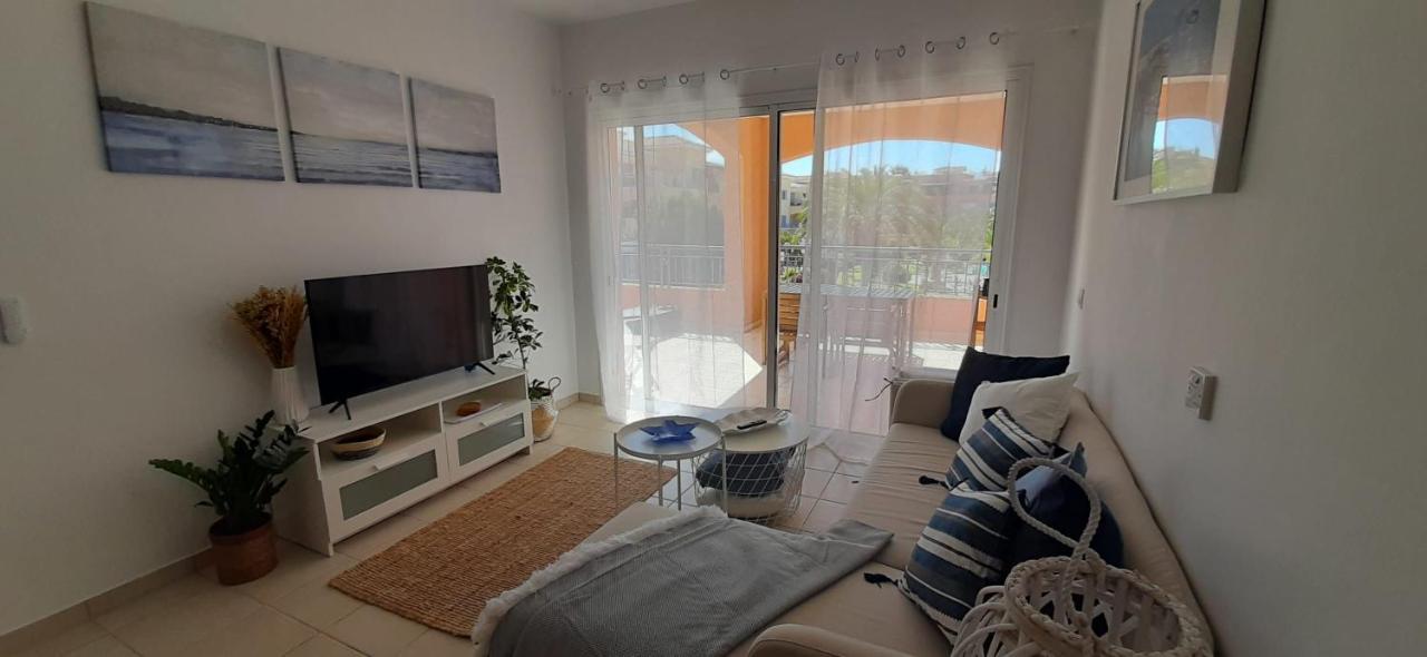 Limnaria - Superb, Modern 1Br Apt With Pool Views Paphos Buitenkant foto