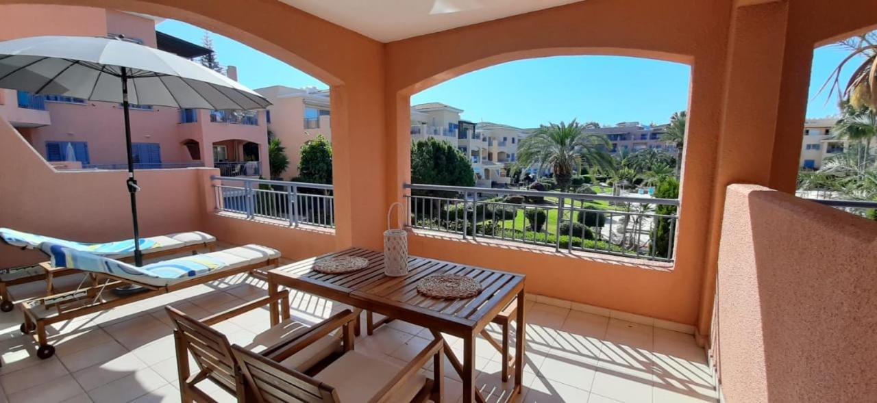 Limnaria - Superb, Modern 1Br Apt With Pool Views Paphos Buitenkant foto